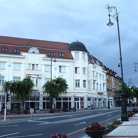 Hotel Central Nagykanizsa Exterior photo