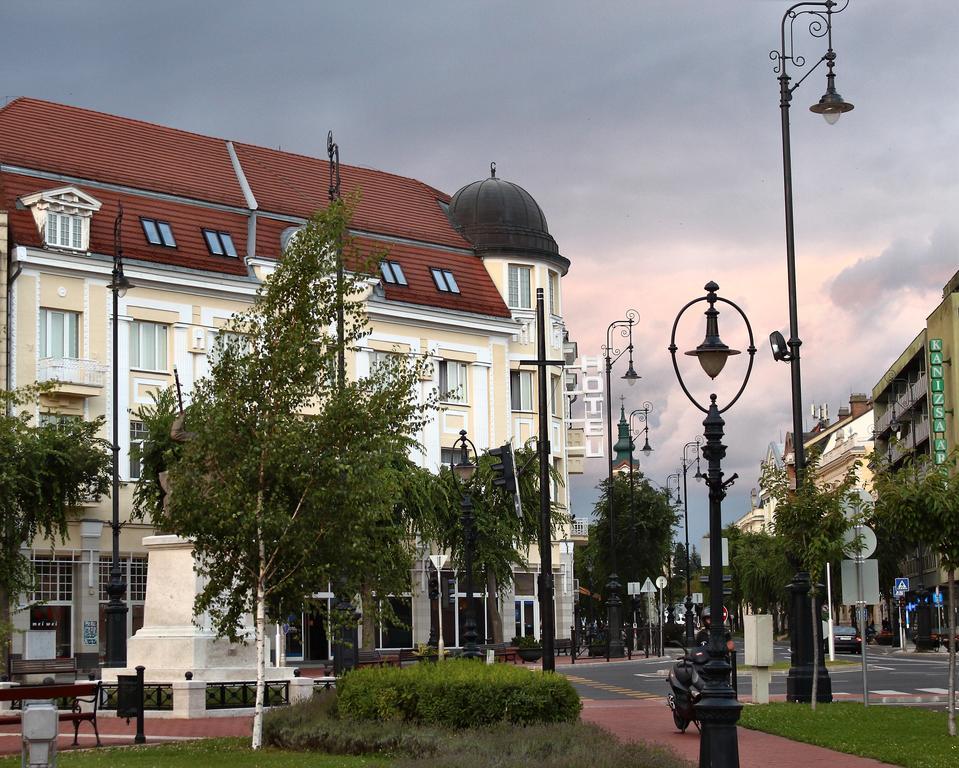 Hotel Central Nagykanizsa Exterior photo