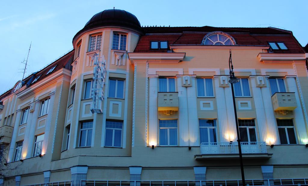 Hotel Central Nagykanizsa Exterior photo